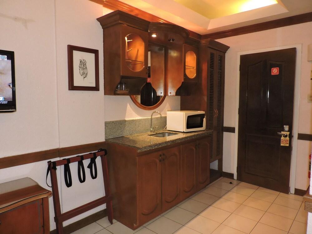 Dao Diamond Hotel & Restaurant Tagbilaran Dış mekan fotoğraf